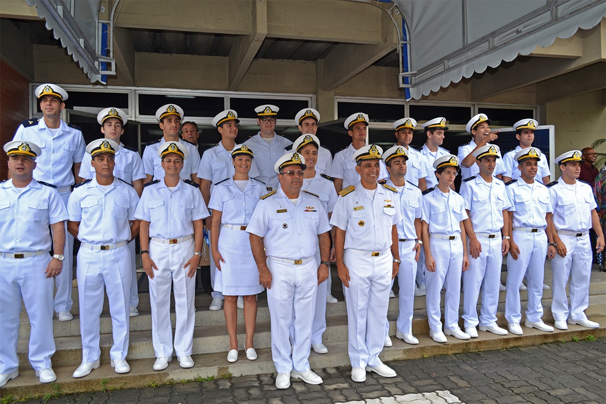 oficiais da marinha mercante brasileira