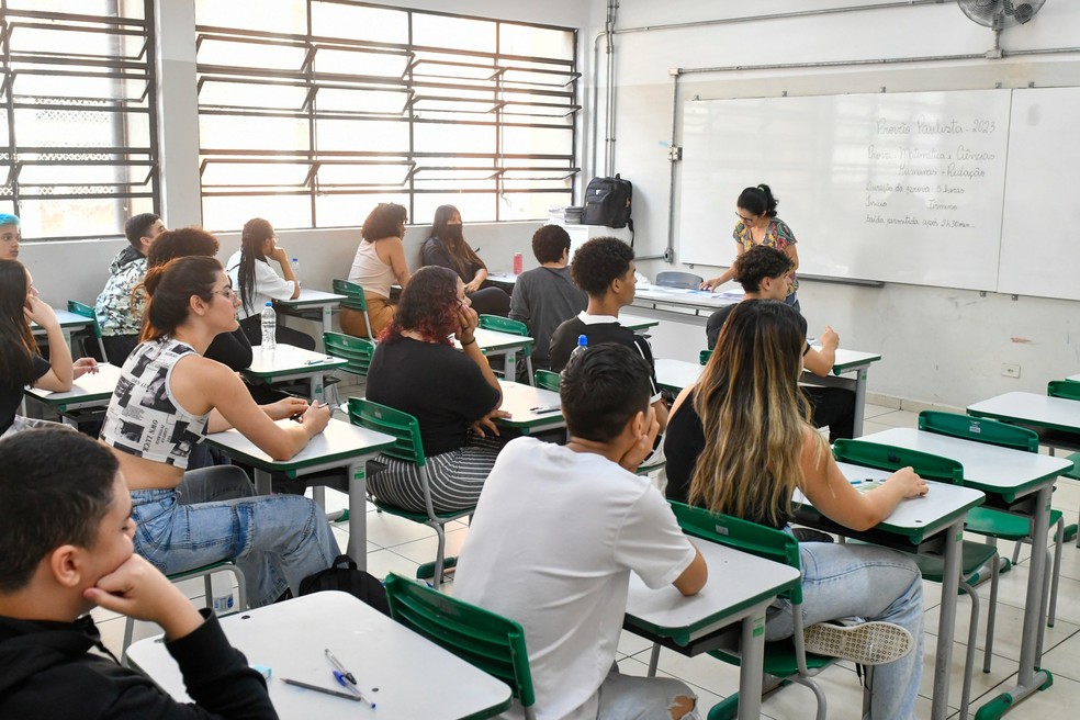 professor de Tutoria no Estado de SP